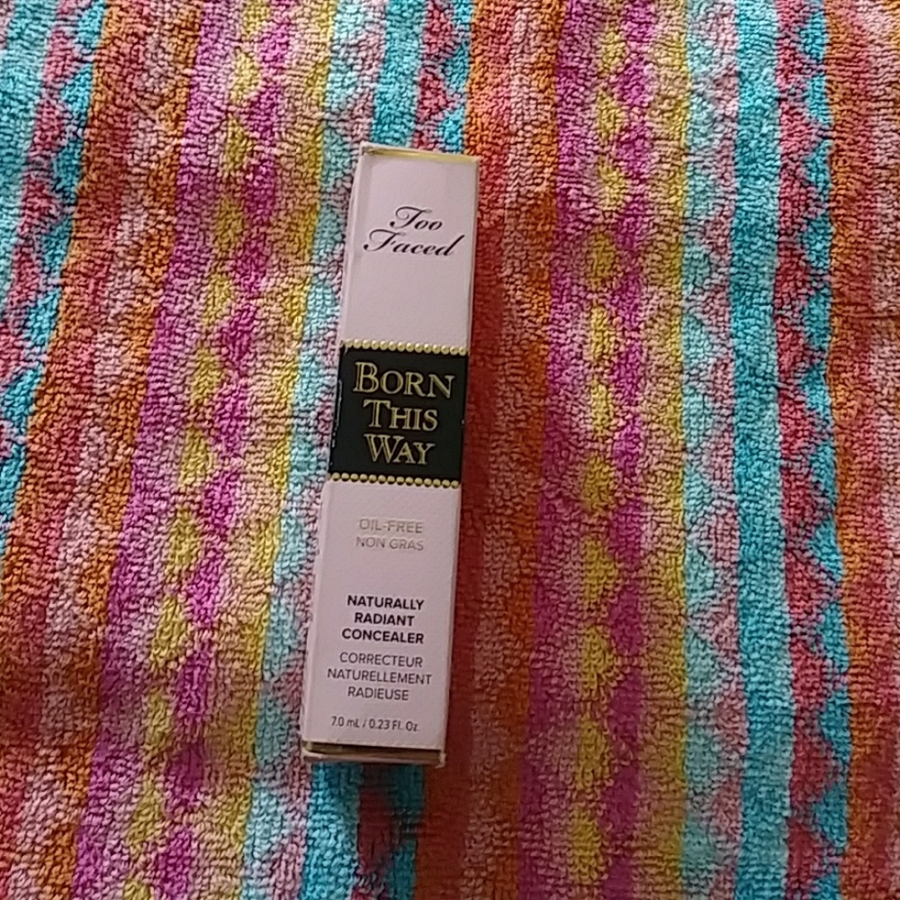 🚫SOLD🚫Born this way naturally radiant concealer